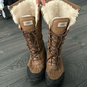 UGG Adirondack Tall Boot Sz 7.5